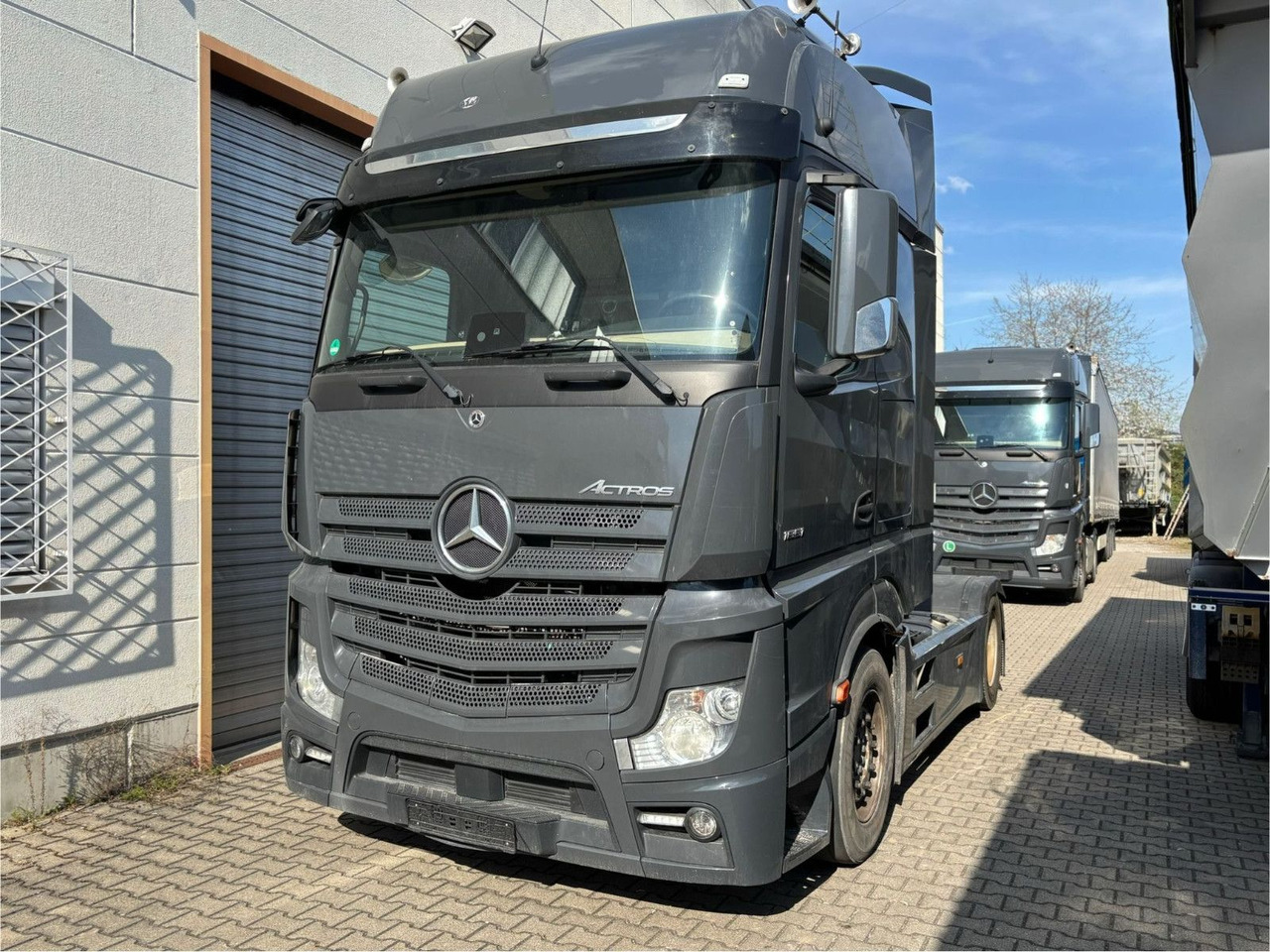 Mercedes-Benz Actros 1851 Retarder/Luft/Klima - Çekici: fotoğraf 1 Mercedes-Benz Actros 1851 Retarder/Luft/Klima - Çekici: fotoğraf 1