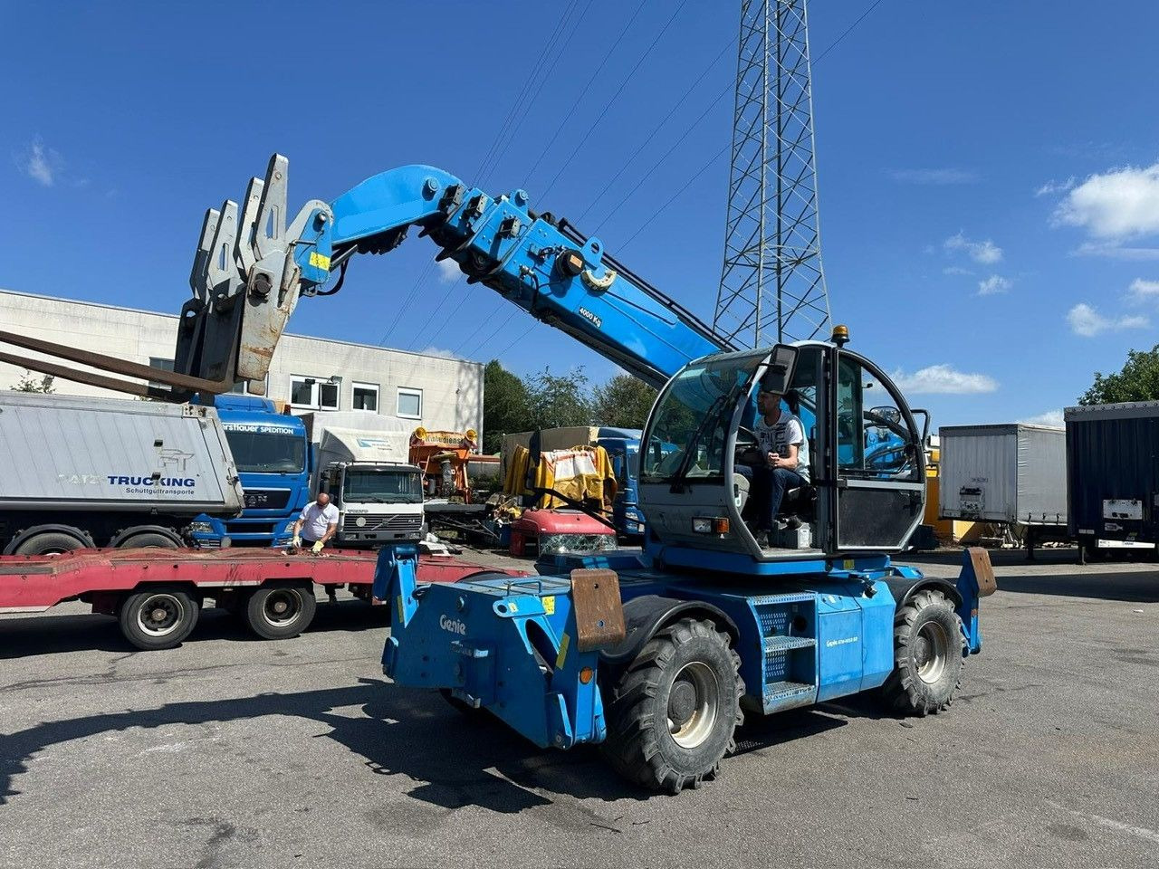 Genie Terex GTH 4018 SR/4x4/ ROTO - Araç üzerine platform: fotoğraf 2 Genie Terex GTH 4018 SR/4x4/ ROTO - Araç üzerine platform: fotoğraf 2