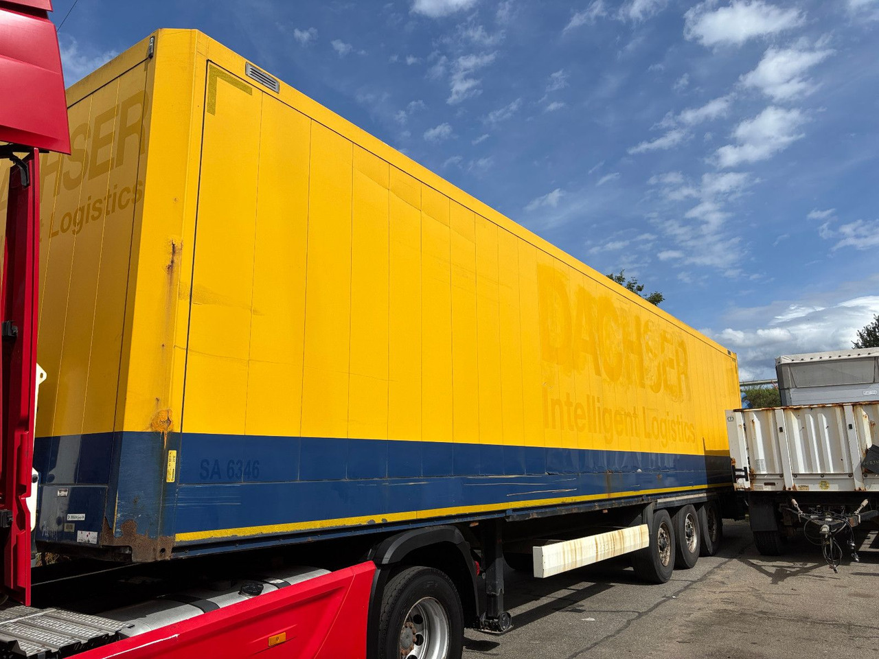 Krone SD Textilkoffer/Luft/Scheibe - Kapalı karoser dorse: fotoğraf 1 Krone SD Textilkoffer/Luft/Scheibe - Kapalı karoser dorse: fotoğraf 1