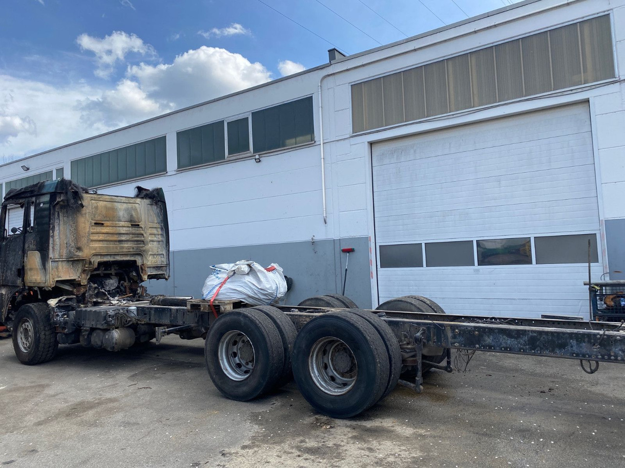 MAN TGX 26.580 6x4 - Şasi kamyon: fotoğraf 3 MAN TGX 26.580 6x4 - Şasi kamyon: fotoğraf 3