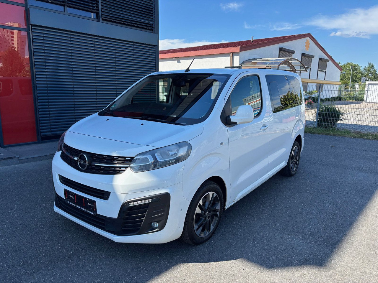 Opel Zafira Life Edition S/HU neu - Minivan: fotoğraf 1 Opel Zafira Life Edition S/HU neu - Minivan: fotoğraf 1