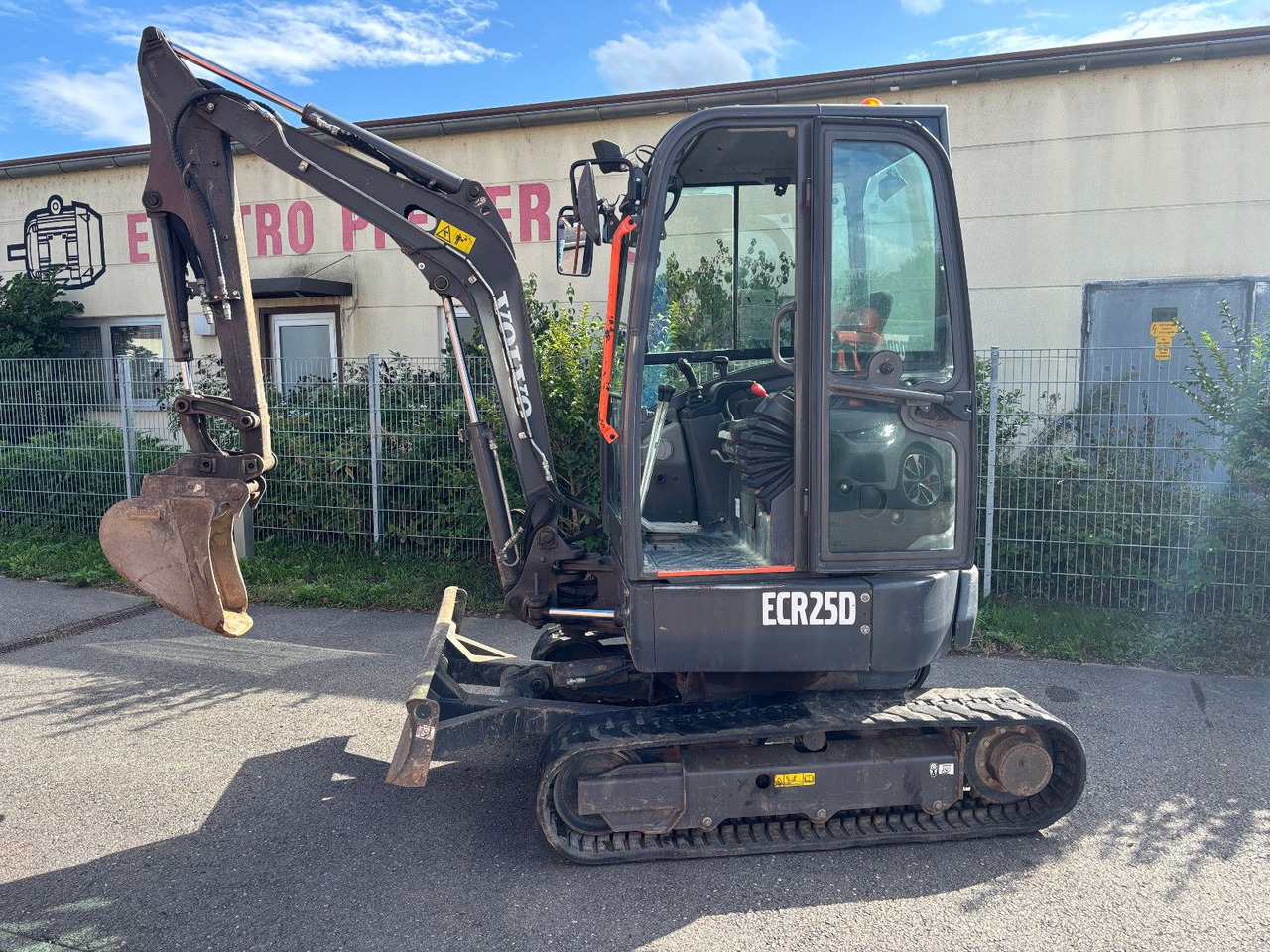 Volvo ECR 25 D - Mini ekskavatör: fotoğraf 3 Volvo ECR 25 D - Mini ekskavatör: fotoğraf 3