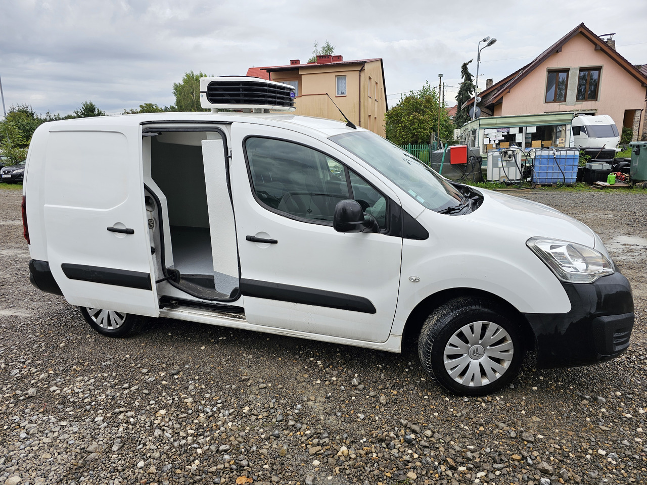 CITROËN Berlingo long chlodnia mroznia carrier Klima EURO6 - Frigorifik kamyonet: fotoğraf 2 CITROËN Berlingo long chlodnia mroznia carrier Klima EURO6 - Frigorifik kamyonet: fotoğraf 2