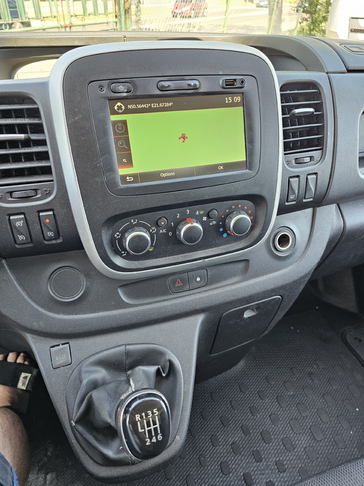 Frigorifik kamyonet FIAT TALENTO VIVARO  L2H1 LONG  CHLODNIA MROZNIA CARRIER+230V KLIMA NAVI EURO6 [ Copy ] [ Copy ] [ Copy ]: fotoğraf 16
