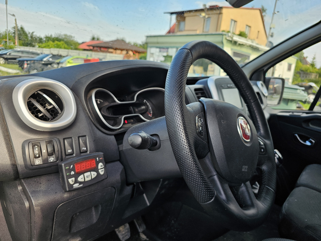 Frigorifik kamyonet FIAT TALENTO VIVARO  L2H1 LONG  CHLODNIA MROZNIA CARRIER+230V KLIMA NAVI EURO6 [ Copy ] [ Copy ] [ Copy ]: fotoğraf 21