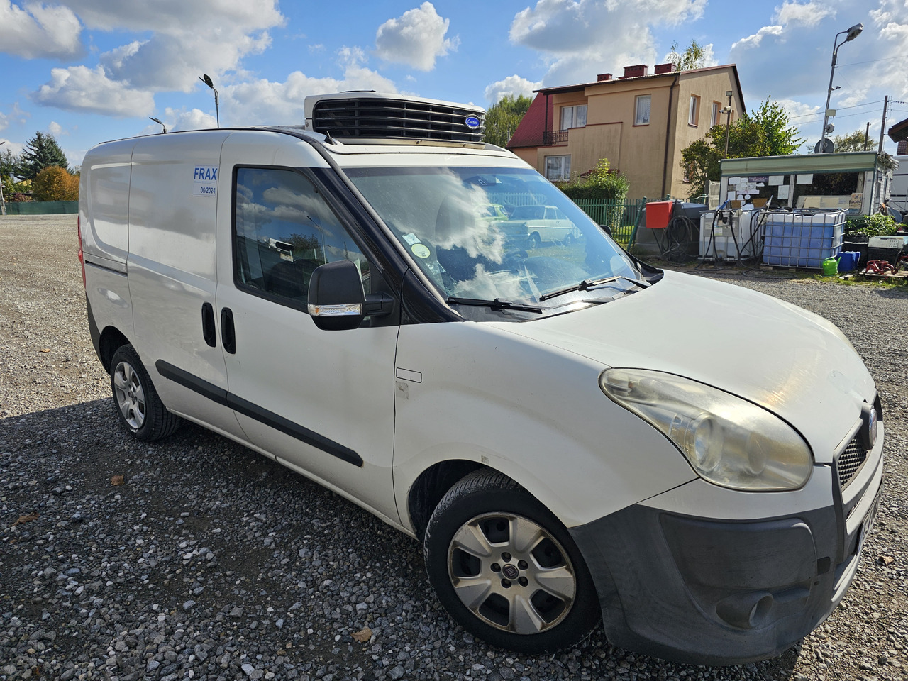Fiat Doblo chlodnia mroznia carrier +230v - 18 C euro5 - Frigorifik kamyonet: fotoğraf 1 Fiat Doblo chlodnia mroznia carrier +230v - 18 C euro5 - Frigorifik kamyonet: fotoğraf 1