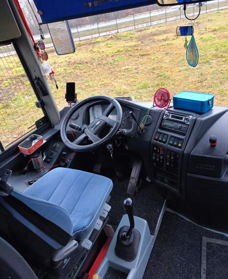 MAN OTOKAR VECTIO 240S - Şehirlerarası otobüs: fotoğraf 4 MAN OTOKAR VECTIO 240S - Şehirlerarası otobüs: fotoğraf 4