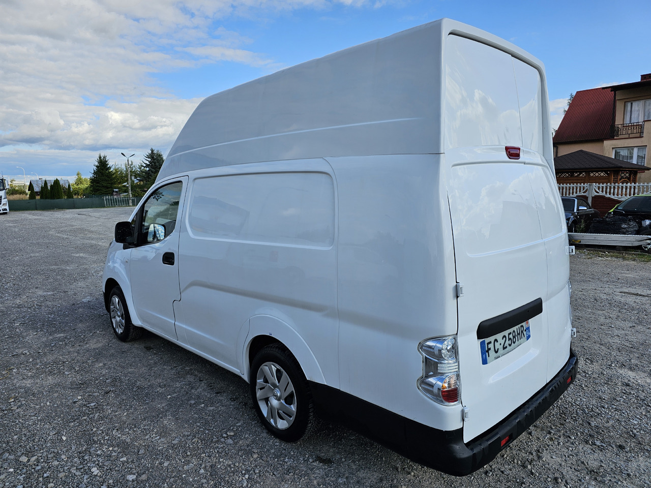 NISSAN E-NV200 ELEKTRYCZNY 40 KV 250 km klima kamera - Küçük panelvan, Elektrikli kamyonet: fotoğraf 5 NISSAN E-NV200 ELEKTRYCZNY 40 KV 250 km klima kamera - Küçük panelvan, Elektrikli kamyonet: fotoğraf 5