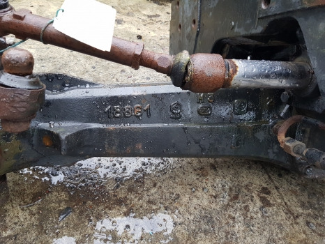 Case 5120, 5130, 5140 Carraro Front Axle Beam, Casting 122945, 1995412c2 - Ön aks - Tarım araçları: fotoğraf 3 Case 5120, 5130, 5140 Carraro Front Axle Beam, Casting 122945, 1995412c2 - Ön aks - Tarım araçları: fotoğraf 3