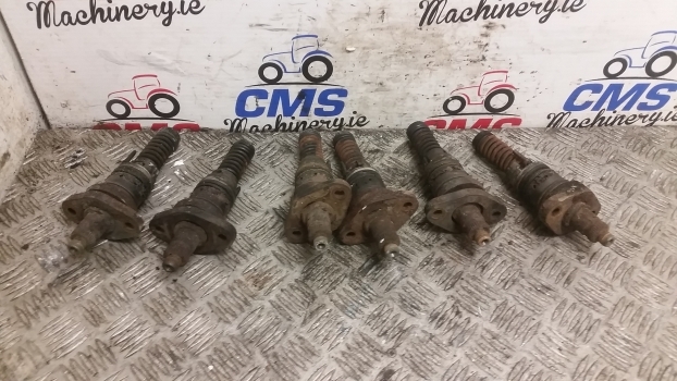 Deutz Agrotron 6.15 Set Of Fuel Injector Pumps For Parts 04800080 - Yakıt pompasi - Traktör: fotoğraf 1 Deutz Agrotron 6.15 Set Of Fuel Injector Pumps For Parts 04800080 - Yakıt pompasi - Traktör: fotoğraf 1