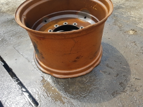 Fendt 724 S4 Massey Ferguson Front Wheel Rim W18x28 H718701024018 - Jant - Traktör: fotoğraf 5 Fendt 724 S4 Massey Ferguson Front Wheel Rim W18x28 H718701024018 - Jant - Traktör: fotoğraf 5