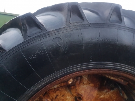 Ford 30, Tw, 40 Series Tw15, 8530, Tw20 Rear Adjustable Wheel Ant Tyre 18.4r38 - Komple tekerlek - Traktör: fotoğraf 2 Ford 30, Tw, 40 Series Tw15, 8530, Tw20 Rear Adjustable Wheel Ant Tyre 18.4r38 - Komple tekerlek - Traktör: fotoğraf 2