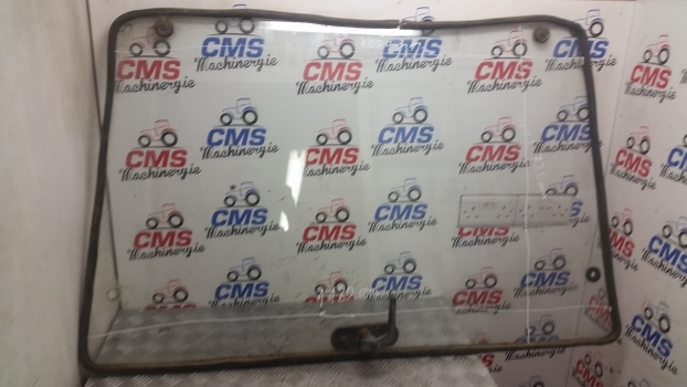 Ford 4610, 5610 10 Series Lp Cab Front Glass Windscreen 83956746, E3nn9403102bb - Ön cam - Traktör: fotoğraf 1 Ford 4610, 5610 10 Series Lp Cab Front Glass Windscreen 83956746, E3nn9403102bb - Ön cam - Traktör: fotoğraf 1