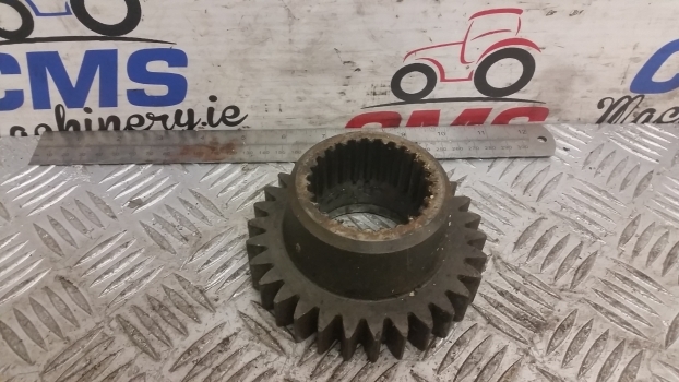 Ford New Holland 420, 550, 555, 535 Gear Drive (30 Teeth) 81817343, C7nn7113b - Transmisyon - Traktör: fotoğraf 1 Ford New Holland 420, 550, 555, 535 Gear Drive (30 Teeth) 81817343, C7nn7113b - Transmisyon - Traktör: fotoğraf 1