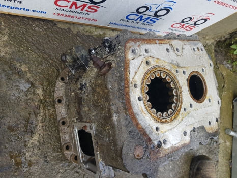Jcb Fastrac 1115, 1135, 185, 125 Transmission Gearbox Housing Front 454/46604 - Vites kutusu: fotoğraf 5 Jcb Fastrac 1115, 1135, 185, 125 Transmission Gearbox Housing Front 454/46604 - Vites kutusu: fotoğraf 5