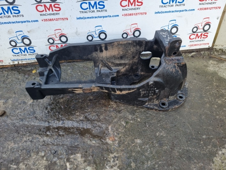 John Deere 6145r, 6m, 6r Series, Exhaust Carrier Bracket L213285 - Egzoz sistemi: fotoğraf 2 John Deere 6145r, 6m, 6r Series, Exhaust Carrier Bracket L213285 - Egzoz sistemi: fotoğraf 2