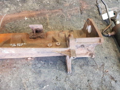 John Deere 6215r, 6m, 6r Series, Exhaust Bracket Support L213284 - Egzoz sistemi: fotoğraf 4 John Deere 6215r, 6m, 6r Series, Exhaust Bracket Support L213284 - Egzoz sistemi: fotoğraf 4