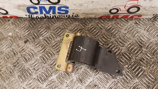 Landini Mythos Series 115 Cab Door Hinge 3554894m1, 3554895m1 - Kapı ve yedek parça: fotoğraf 2 Landini Mythos Series 115 Cab Door Hinge 3554894m1, 3554895m1 - Kapı ve yedek parça: fotoğraf 2