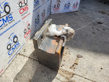 New Holland Tn60 Da, T4040 Deluxe Front Weight Carrier 5183899, 47123848 - Denge ağırlık: fotoğraf 3 New Holland Tn60 Da, T4040 Deluxe Front Weight Carrier 5183899, 47123848 - Denge ağırlık: fotoğraf 3