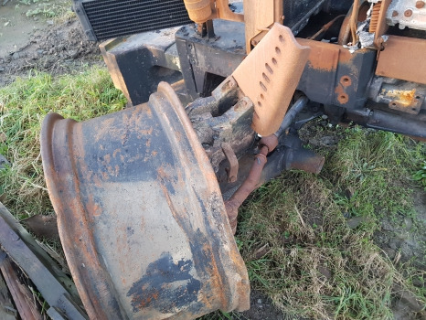 Renault Ares 656 Rx/rz Front Axle Complete 150017, Carraro 20.29si - Aks ve yedek parça: fotoğraf 1 Renault Ares 656 Rx/rz Front Axle Complete 150017, Carraro 20.29si - Aks ve yedek parça: fotoğraf 1
