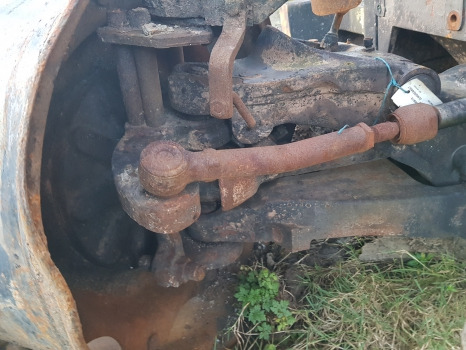 Renault Ares 656 Rx/rz Front Axle Complete 150017, Carraro 20.29si - Aks ve yedek parça: fotoğraf 2 Renault Ares 656 Rx/rz Front Axle Complete 150017, Carraro 20.29si - Aks ve yedek parça: fotoğraf 2