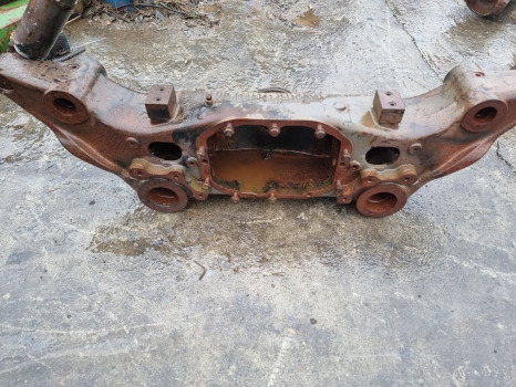 Renault Ares 836, 656 Rx/rz Front Axle Beam Housing 12057, 6000104413 - Ön aks: fotoğraf 4 Renault Ares 836, 656 Rx/rz Front Axle Beam Housing 12057, 6000104413 - Ön aks: fotoğraf 4