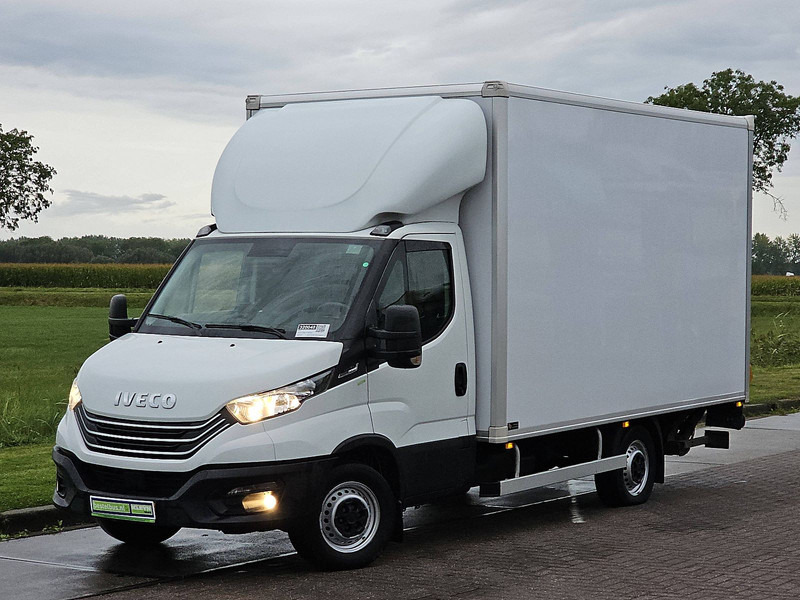 Iveco Daily 35S18 ac automaat EURO6 - Kapalı kasa kamyonet: fotoğraf 2 Iveco Daily 35S18 ac automaat EURO6 - Kapalı kasa kamyonet: fotoğraf 2