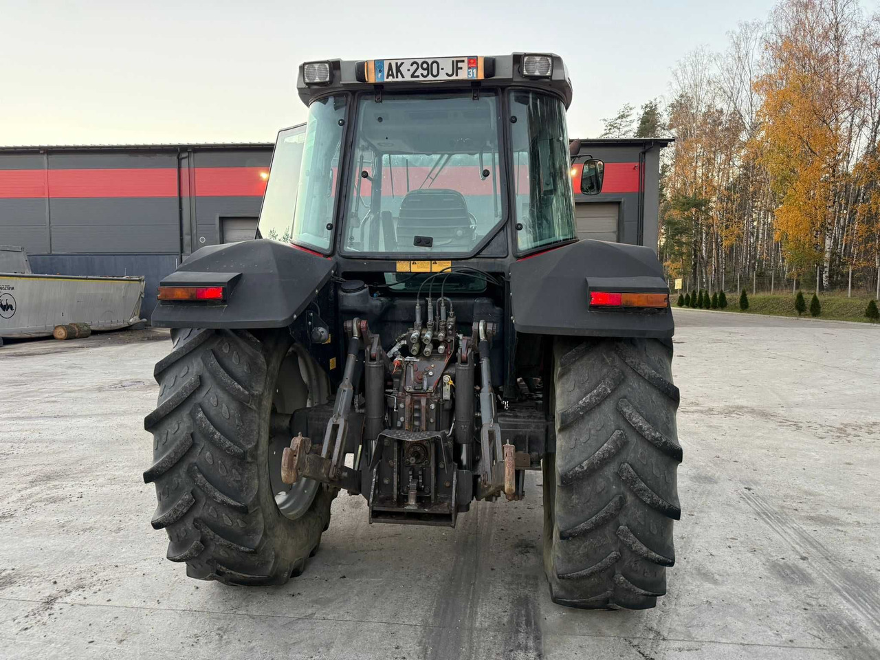 Massey Ferguson 6180, 1998 r, 6847 mtg , bardzo dobry stan z Francji - Traktör: fotoğraf 4 Massey Ferguson 6180, 1998 r, 6847 mtg , bardzo dobry stan z Francji - Traktör: fotoğraf 4