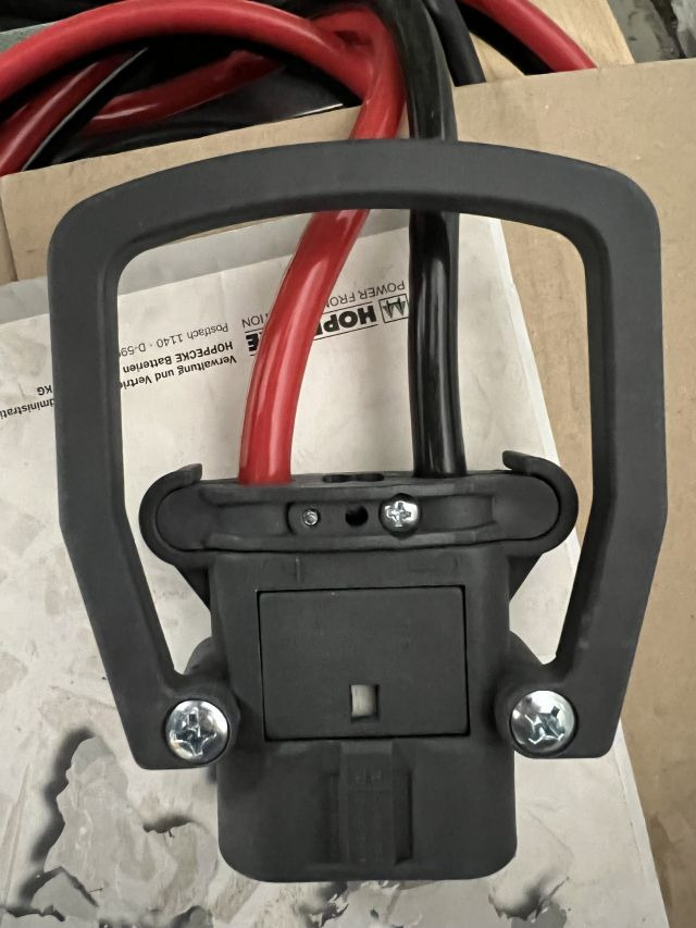 Hoppecke 8488827 | Trak Basic 24V25A sn. 53225727 Year 2011 80A Rema battery con Trak Basic 24V25A sn. 53225727 Year 2011 80A Rema battery connector - Akümülatör - Malzeme taşıma ekipmanı: fotoğraf 3 Hoppecke 8488827 | Trak Basic 24V25A sn. 53225727 Year 2011 80A Rema battery con Trak Basic 24V25A sn. 53225727 Year 2011 80A Rema battery connector - Akümülatör - Malzeme taşıma ekipmanı: fotoğraf 3