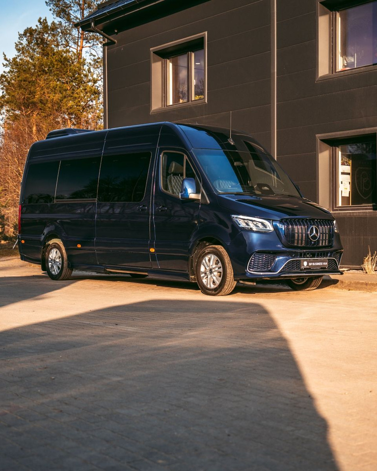 Mercedes-Benz Sprinter 319 VIP Van/ Sleeping Area/ Ski Holders - Minivan: fotoğraf 2 Mercedes-Benz Sprinter 319 VIP Van/ Sleeping Area/ Ski Holders - Minivan: fotoğraf 2