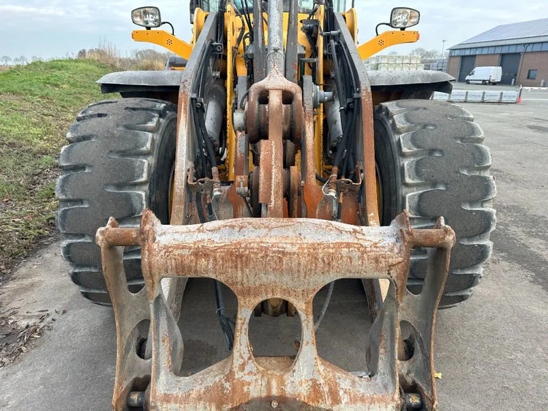 Volvo L120 H - Tekerlekli yükleyici: fotoğraf 5 Volvo L120 H - Tekerlekli yükleyici: fotoğraf 5