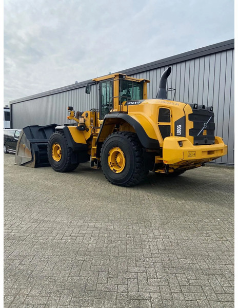 Volvo L180 G - Tekerlekli yükleyici: fotoğraf 4 Volvo L180 G - Tekerlekli yükleyici: fotoğraf 4