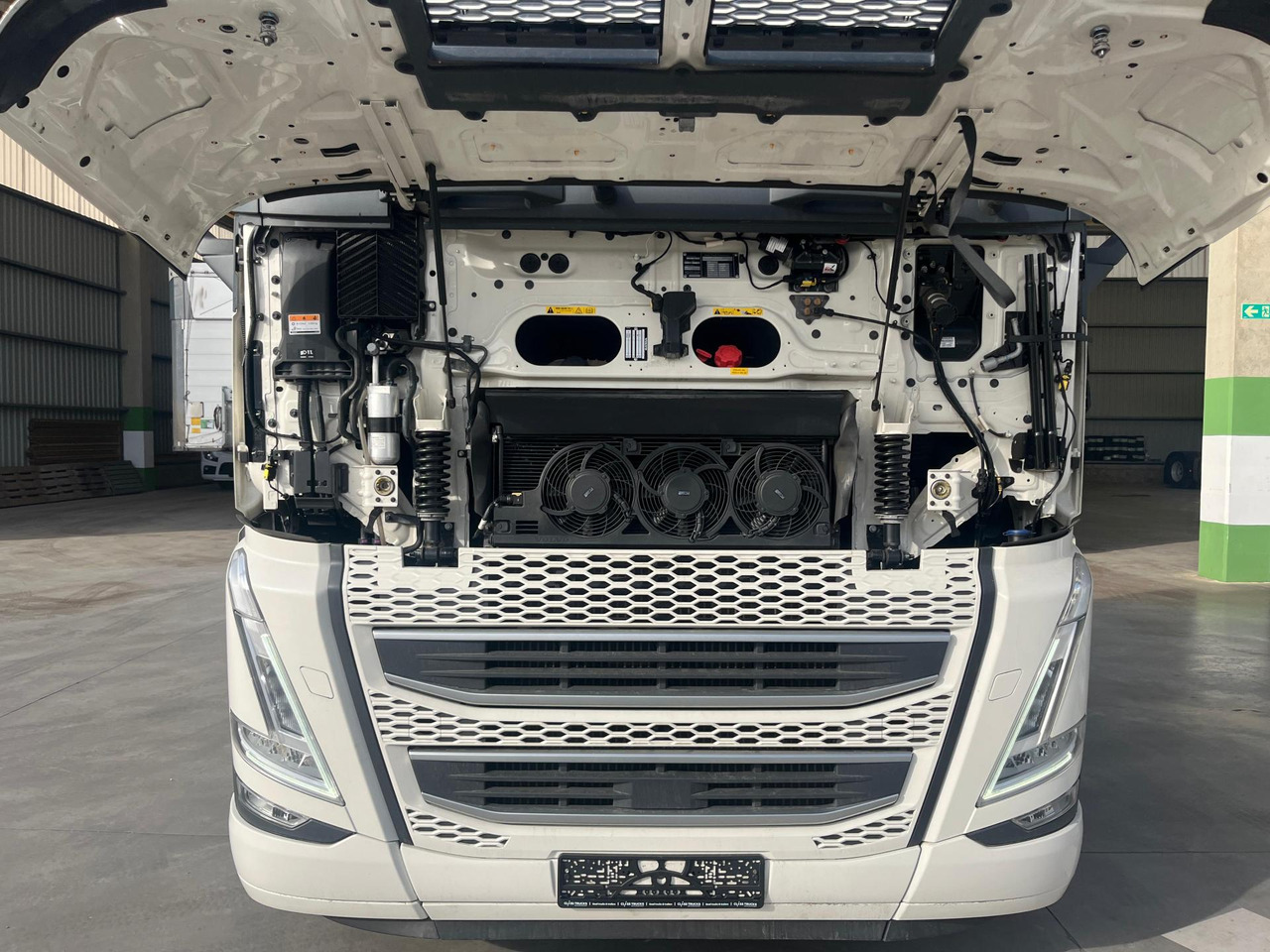 Çekici Volvo FH 460 Globetrotter XL i-Save: fotoğraf 8