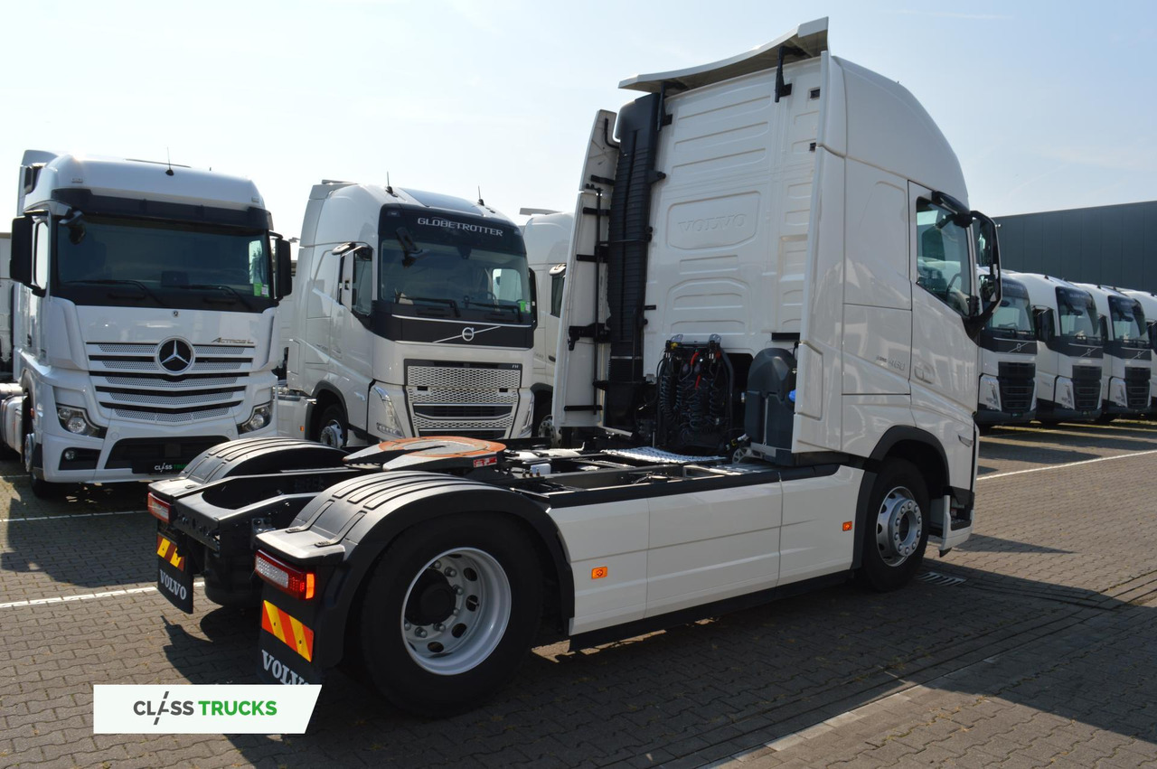 Volvo FH 460 Globetrotter XL i-Save Side Skirts - Çekici: fotoğraf 4 Volvo FH 460 Globetrotter XL i-Save Side Skirts - Çekici: fotoğraf 4