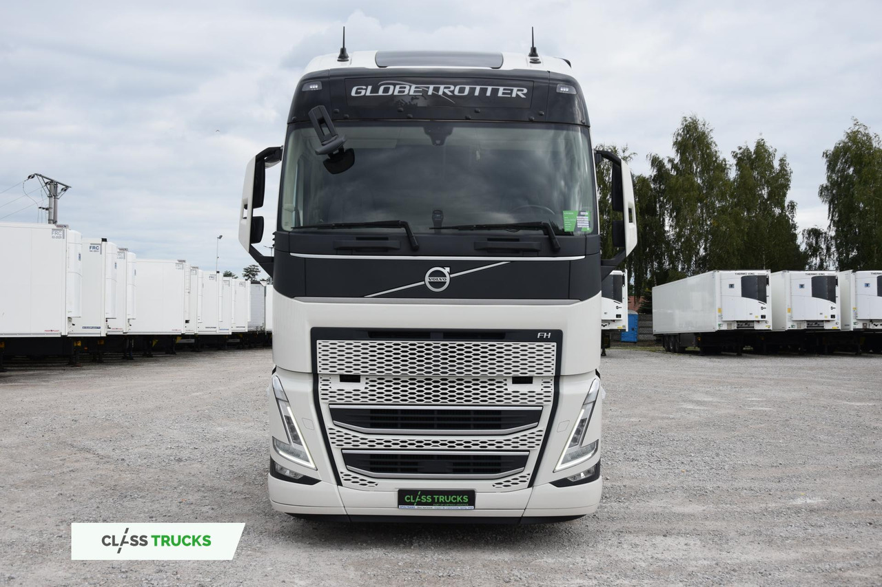 Volvo FH 460 Globetrotter XL i-Save Side Skirts - Çekici: fotoğraf 2 Volvo FH 460 Globetrotter XL i-Save Side Skirts - Çekici: fotoğraf 2