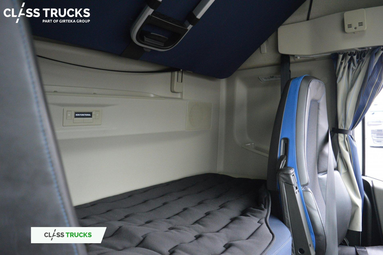 Çekici Volvo FH 500 Globetrotter XL: fotoğraf 15 Çekici Volvo FH 500 Globetrotter XL: fotoğraf 15
