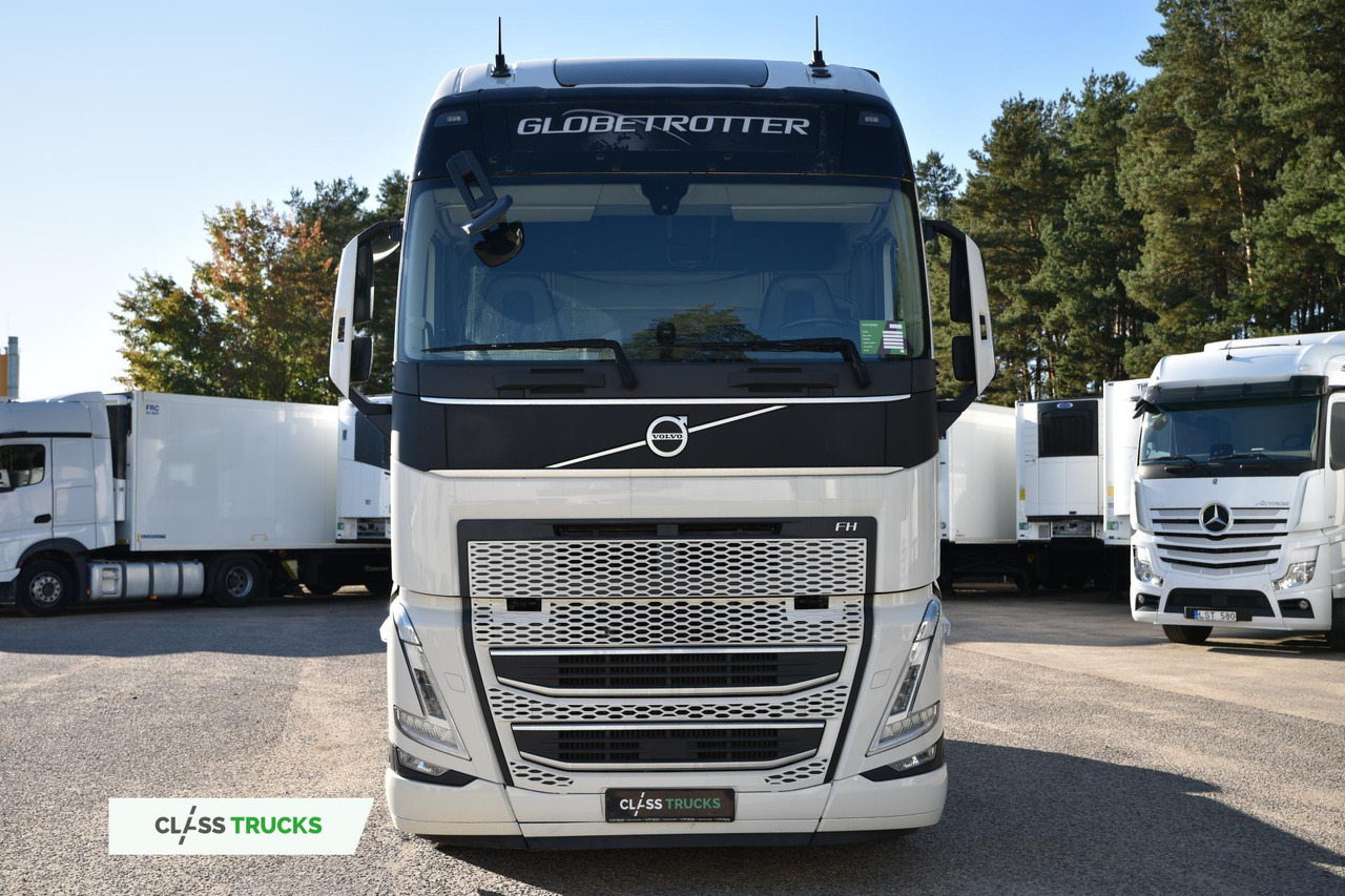 Volvo FH 500 Globetrotter XL Side Skirts - Çekici: fotoğraf 2 Volvo FH 500 Globetrotter XL Side Skirts - Çekici: fotoğraf 2