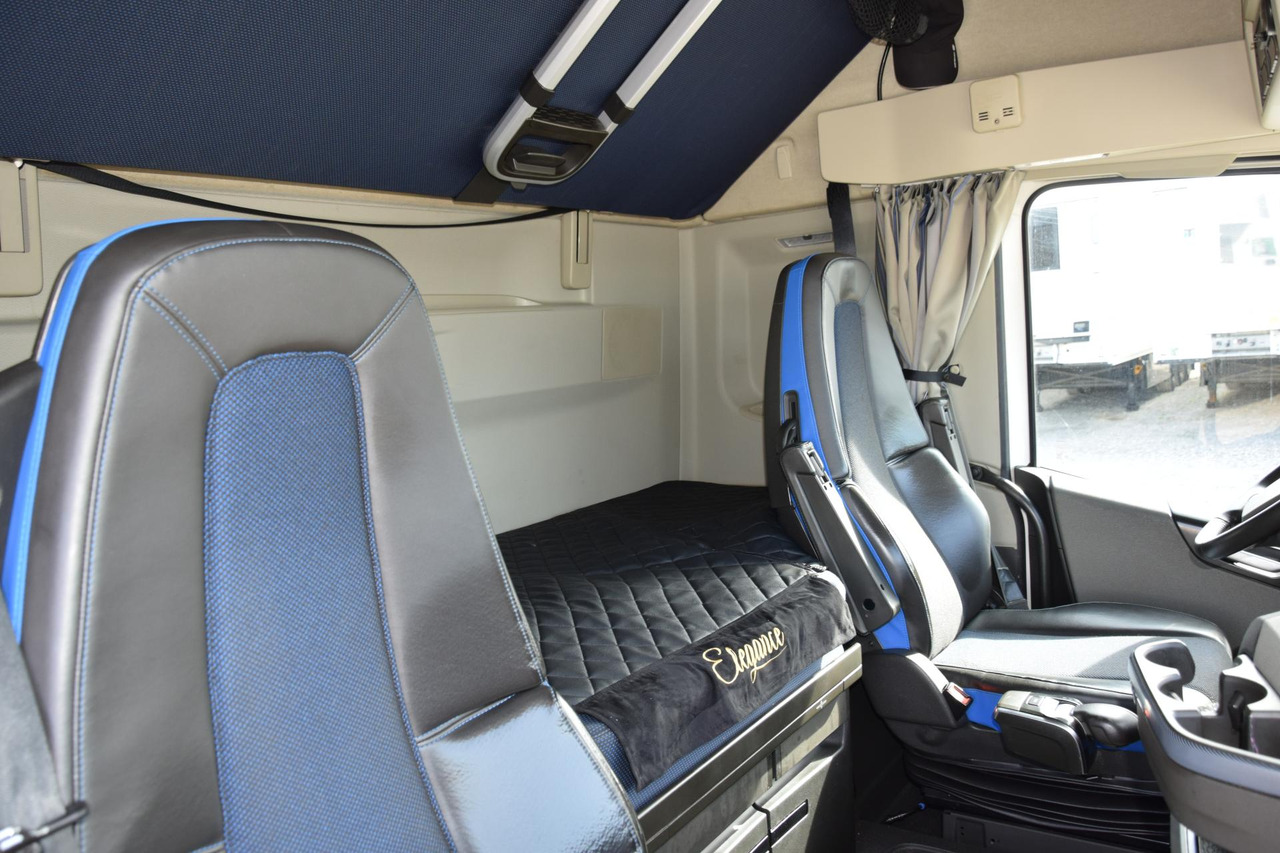 Çekici Volvo FH 540 Globetrotter XL Retarder: fotoğraf 16