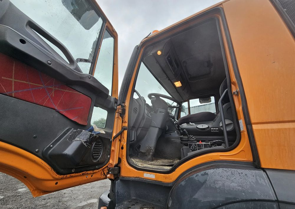 Iveco 18.270 4x4 | 146.000 km ORYGINAŁ | MEILLER + HDS PALFINGER + KRAN ALLRAD |EURO 4/ OKAZJA! - Damperli kamyon: fotoğraf 5 Iveco 18.270 4x4 | 146.000 km ORYGINAŁ | MEILLER + HDS PALFINGER + KRAN ALLRAD |EURO 4/ OKAZJA! - Damperli kamyon: fotoğraf 5