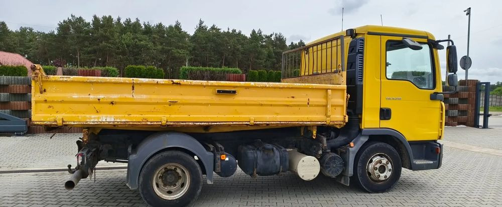 MAN TGL 8.210 * 2007 * 3-stronny KIPER * NOWE OPONY * MANUAL * RESOR * 3 MIEJSCA - Damperli kamyon: fotoğraf 5 MAN TGL 8.210 * 2007 * 3-stronny KIPER * NOWE OPONY * MANUAL * RESOR * 3 MIEJSCA - Damperli kamyon: fotoğraf 5
