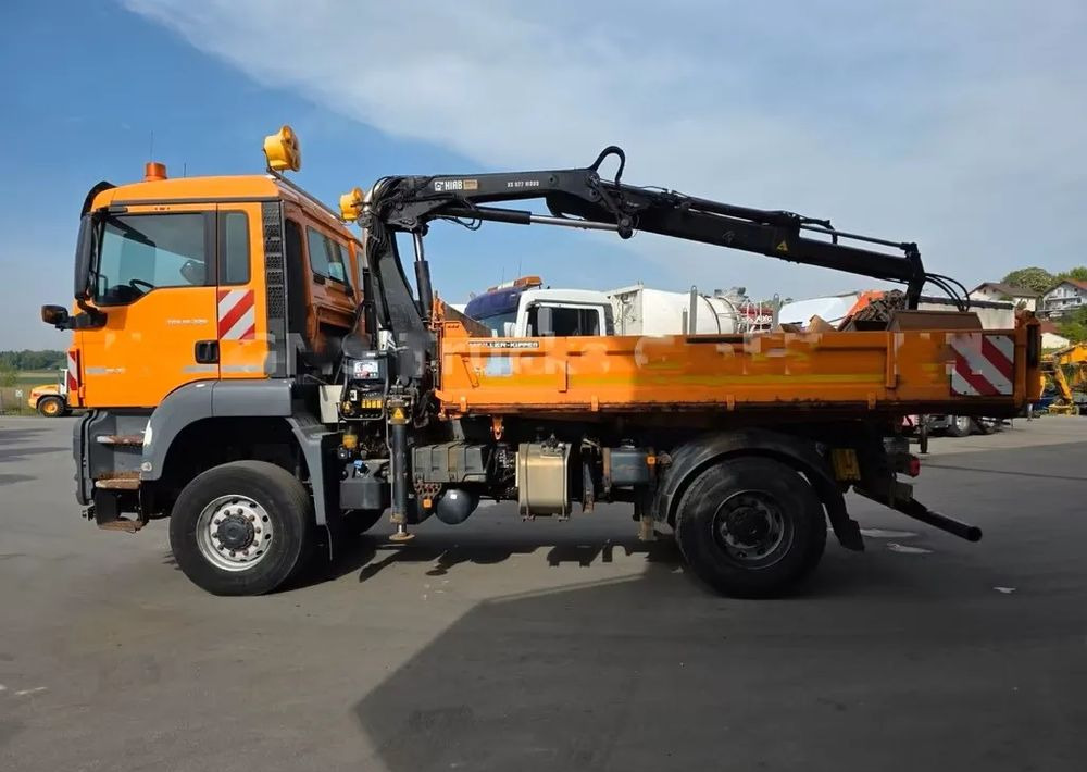 MAN TGS 18.320 4x4 – Wywrotka trójstronna Meiller + Kran HIAB | Komunalny | Euro 5 - Damperli kamyon: fotoğraf 5 MAN TGS 18.320 4x4 – Wywrotka trójstronna Meiller + Kran HIAB | Komunalny | Euro 5 - Damperli kamyon: fotoğraf 5