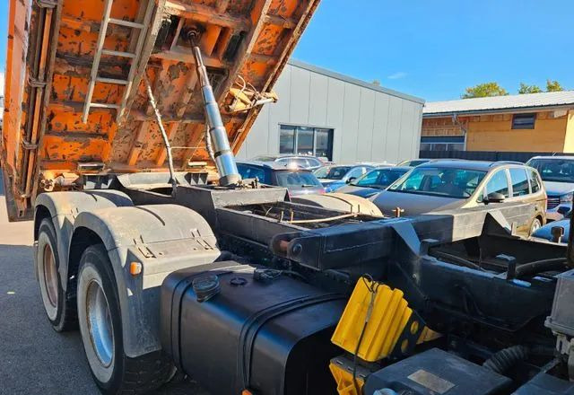 MAN TGS 26.000 kg • 6x4 • Wywrotka • Klima • Tempomat • Retarder• Euro5•310 000 km !!! - Damperli kamyon: fotoğraf 5 MAN TGS 26.000 kg • 6x4 • Wywrotka • Klima • Tempomat • Retarder• Euro5•310 000 km !!! - Damperli kamyon: fotoğraf 5