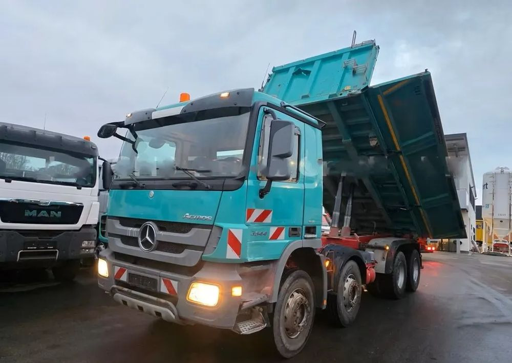 Mercedes-Benz Actros 3544 / 4144 •EPS •Wywrotka trójstronna • 8x4 • Meiller BORDMATIK • Euro5 • - Damperli kamyon: fotoğraf 2 Mercedes-Benz Actros 3544 / 4144 •EPS •Wywrotka trójstronna • 8x4 • Meiller BORDMATIK • Euro5 • - Damperli kamyon: fotoğraf 2