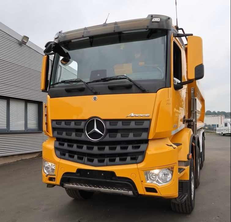 Mercedes-Benz Arocs 3251 8x4 | 510 KM | Euro 6d | Navi | Wywrotka Trójstronna | 215 600 km !! - Damperli kamyon: fotoğraf 3 Mercedes-Benz Arocs 3251 8x4 | 510 KM | Euro 6d | Navi | Wywrotka Trójstronna | 215 600 km !! - Damperli kamyon: fotoğraf 3