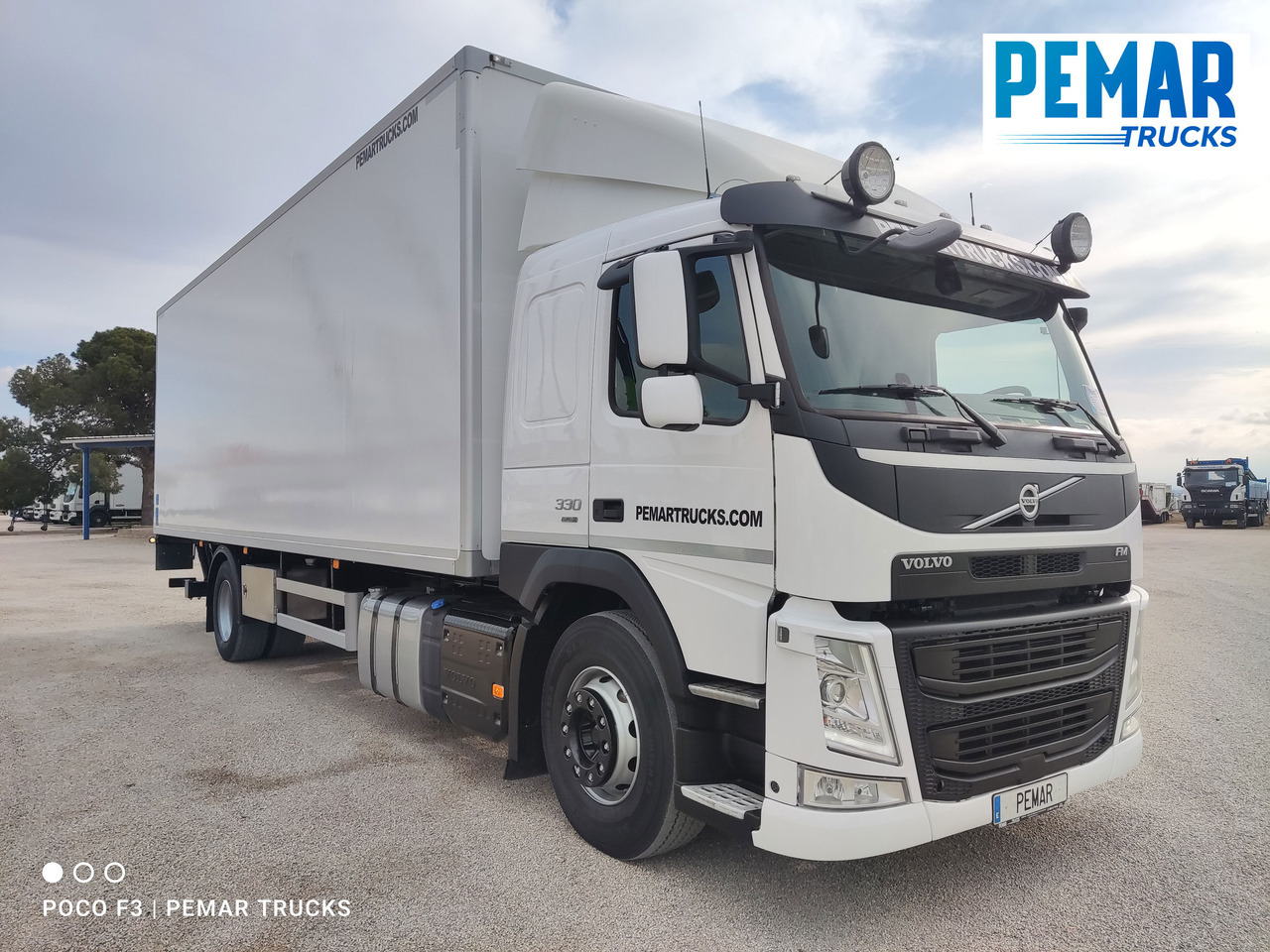 VOLVO FM 330 4X2 FRIGORIFICO EURO 6 - Refrijeratör kamyon: fotoğraf 3 VOLVO FM 330 4X2 FRIGORIFICO EURO 6 - Refrijeratör kamyon: fotoğraf 3
