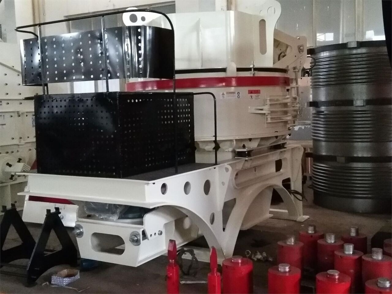 Kinglink KL7 VSI Sand Maker - Darbeli kırıcı: fotoğraf 1 Kinglink KL7 VSI Sand Maker - Darbeli kırıcı: fotoğraf 1