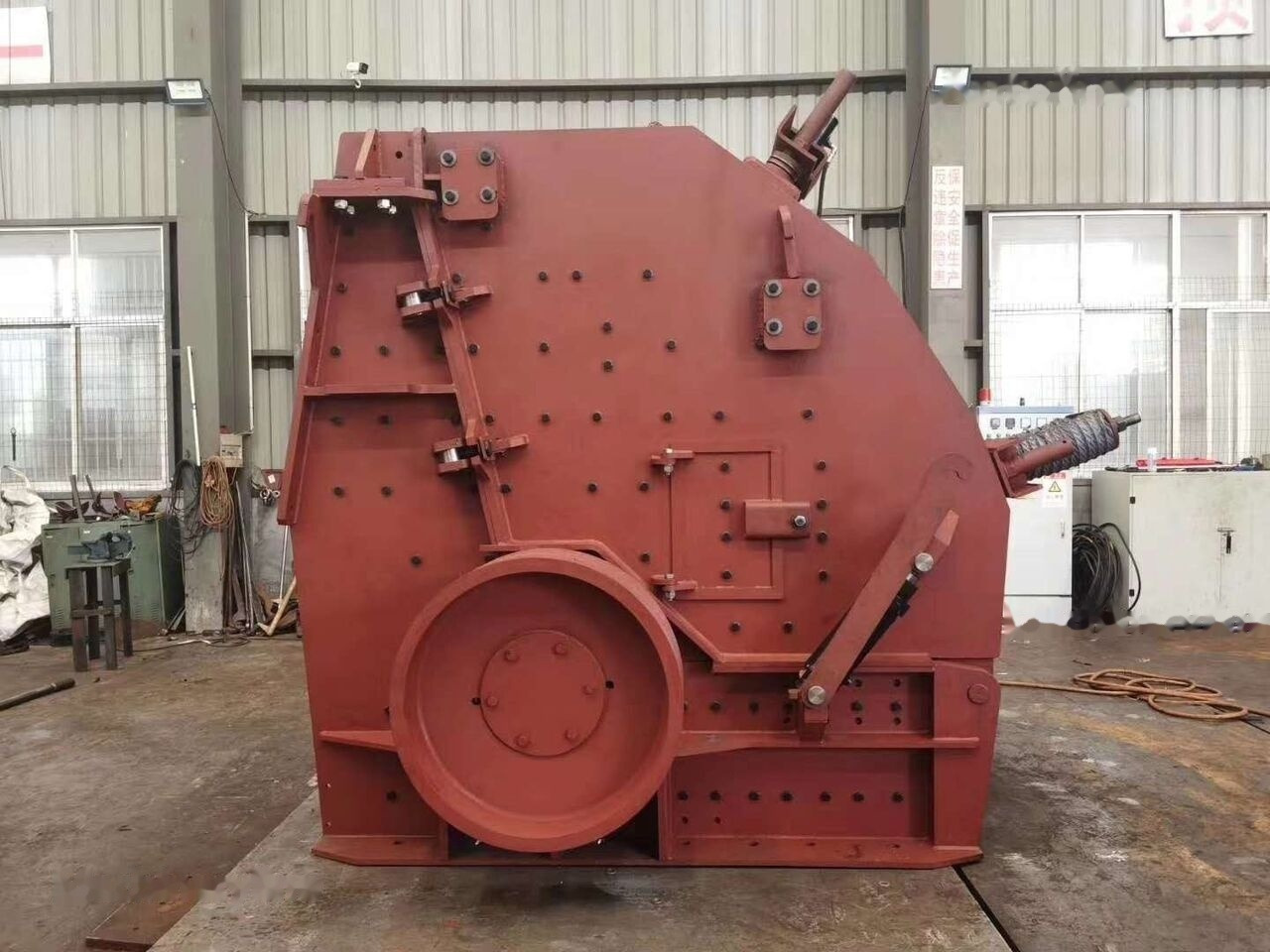 Kinglink NP1313 / NP1315 Horizontal Impact Crusher | HSI Impact Crusher - Darbeli kırıcı: fotoğraf 4 Kinglink NP1313 / NP1315 Horizontal Impact Crusher | HSI Impact Crusher - Darbeli kırıcı: fotoğraf 4