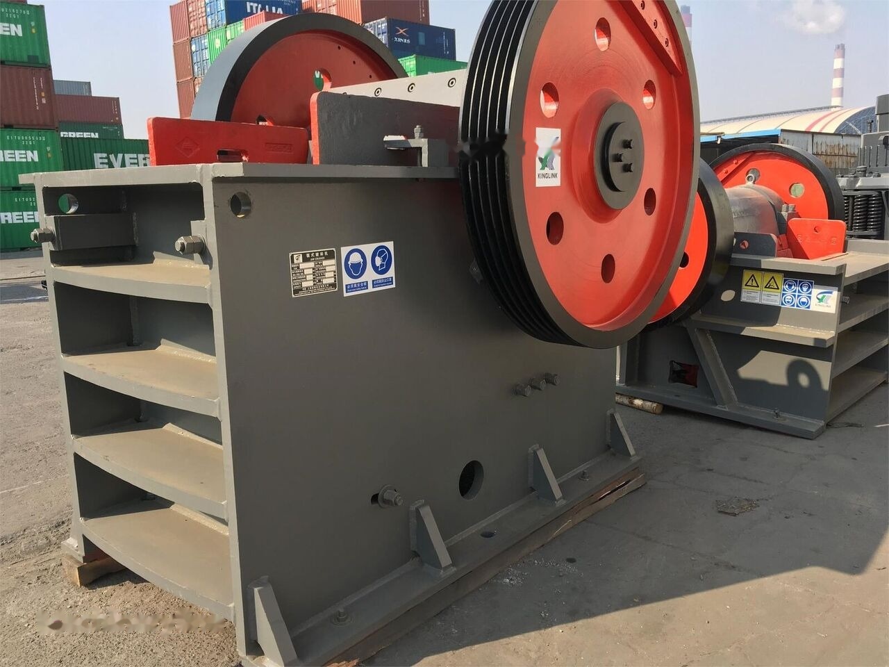 Kinglink PE600x900 Basalt and Granite Jaw Crusher - Çeneli kırıcı: fotoğraf 1 Kinglink PE600x900 Basalt and Granite Jaw Crusher - Çeneli kırıcı: fotoğraf 1