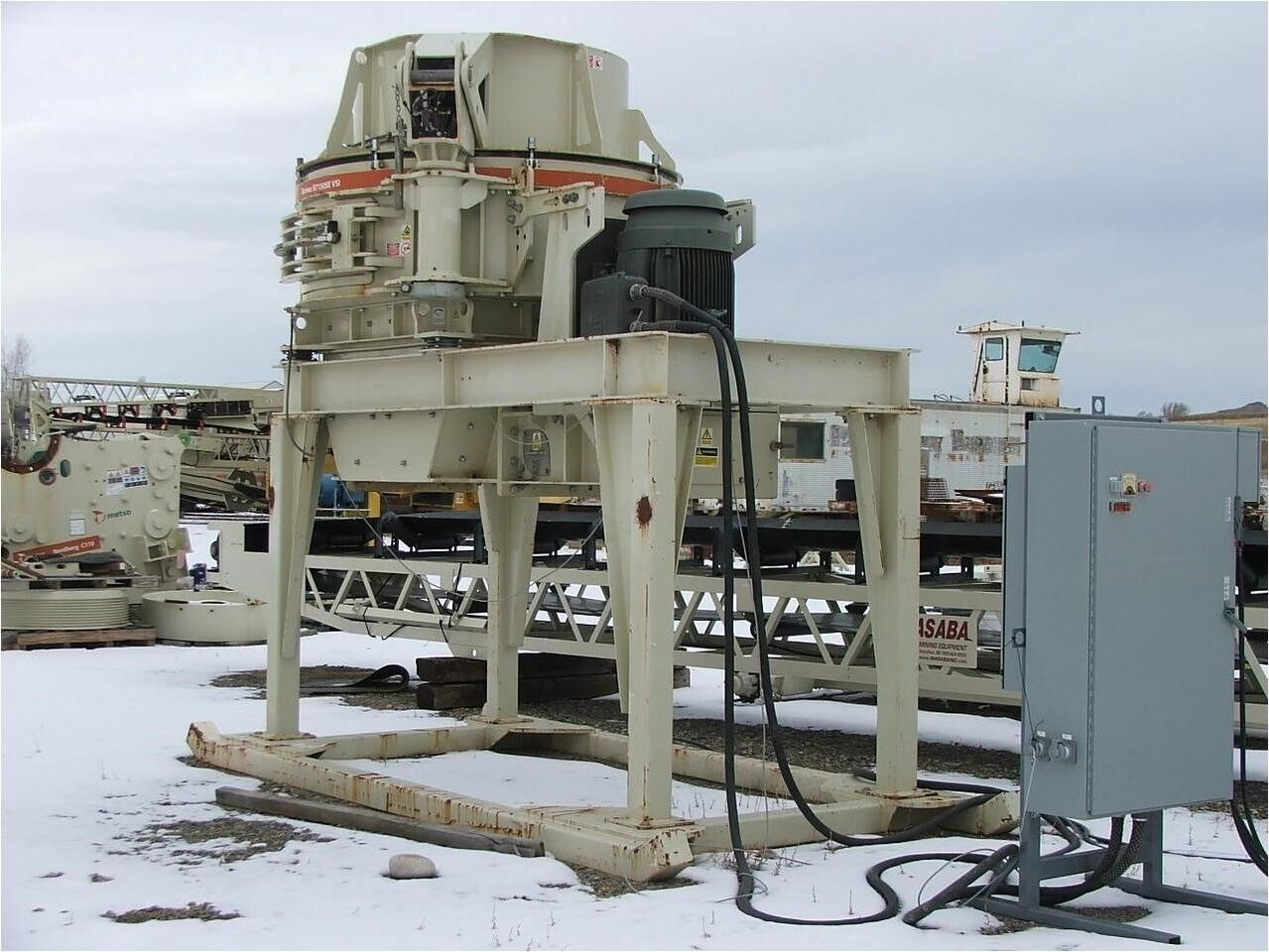 Metso BARMAC B7100SE VSI CRUSHER - Konik kırıcı: fotoğraf 2 Metso BARMAC B7100SE VSI CRUSHER - Konik kırıcı: fotoğraf 2