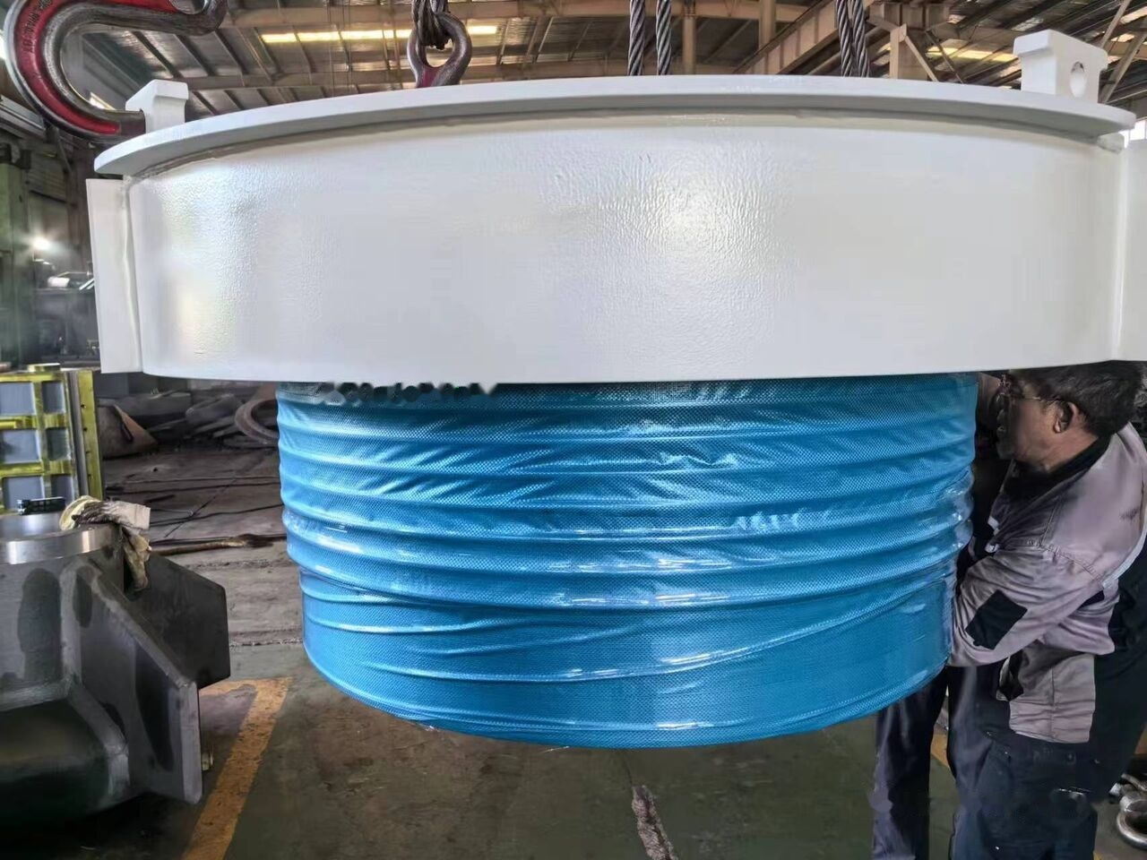 Metso Bowl Assembly for Nordberg HP200 Cone Crusher - Konik kırıcı: fotoğraf 3 Metso Bowl Assembly for Nordberg HP200 Cone Crusher - Konik kırıcı: fotoğraf 3